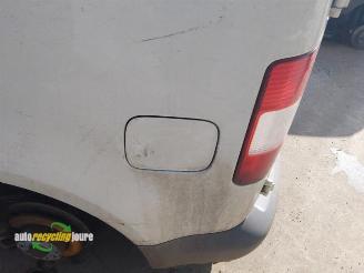 Volkswagen Caddy Caddy III (2KA,2KH,2CA,2CH), Van, 2004 / 2015 2.0 SDI picture 9