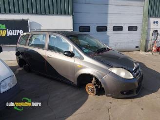 Vrakbiler auto Landwind CV9 CV9, MPV, 2006 1.6 16V Flex Fuel 2012/8