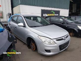 Vrakbiler auto Hyundai I-30 i30 (FD), Hatchback, 2007 / 2011 1.4 CVVT 16V 2007/8