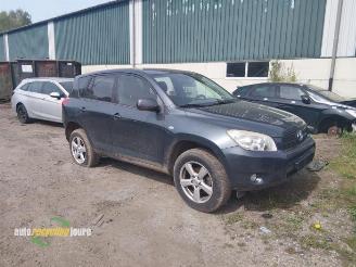 Salvage car Toyota Rav-4 RAV4 (A3), Terreinwagen, 2005 / 2012 2.0 16V VVT-i 4x4 2006/1