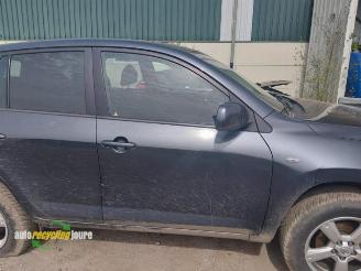 Toyota Rav-4 RAV4 (A3), Terreinwagen, 2005 / 2012 2.0 16V VVT-i 4x4 picture 19