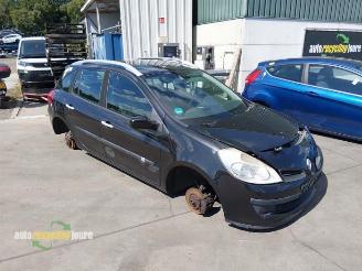 Renault Clio Clio III Estate/Grandtour (KR), Combi, 2007 / 2014 1.6 16V picture 9