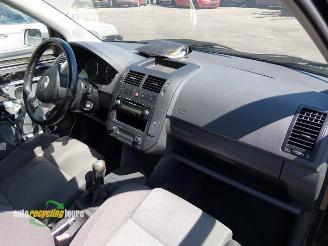 Volkswagen Polo Polo IV (9N1/2/3), Hatchback, 2001 / 2012 1.2 picture 31