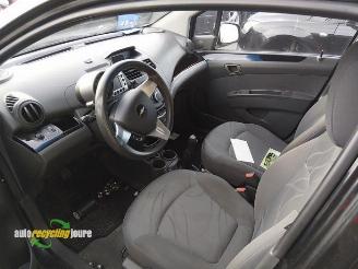 Chevrolet Spark Spark (M300), Hatchback, 2010 1.0 16V Bifuel picture 32