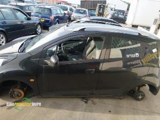 Chevrolet Spark Spark (M300), Hatchback, 2010 1.0 16V Bifuel picture 3