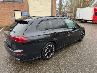 Volkswagen Golf 8.5 Variant 1.5 eTSI 110 kW R-Line NEDERLANDSE KENTEKEN picture 8