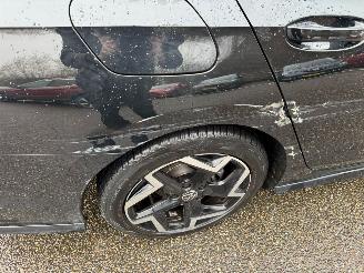 Volkswagen Golf 8.5 Variant 1.5 eTSI 110 kW R-Line NEDERLANDSE KENTEKEN picture 15