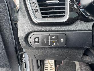 Kia Ceed Ceed GT Pano 204PK Automaat VOLLE auto! picture 24