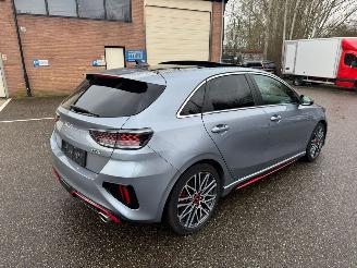 Kia Ceed Ceed GT Pano 204PK Automaat VOLLE auto! picture 4