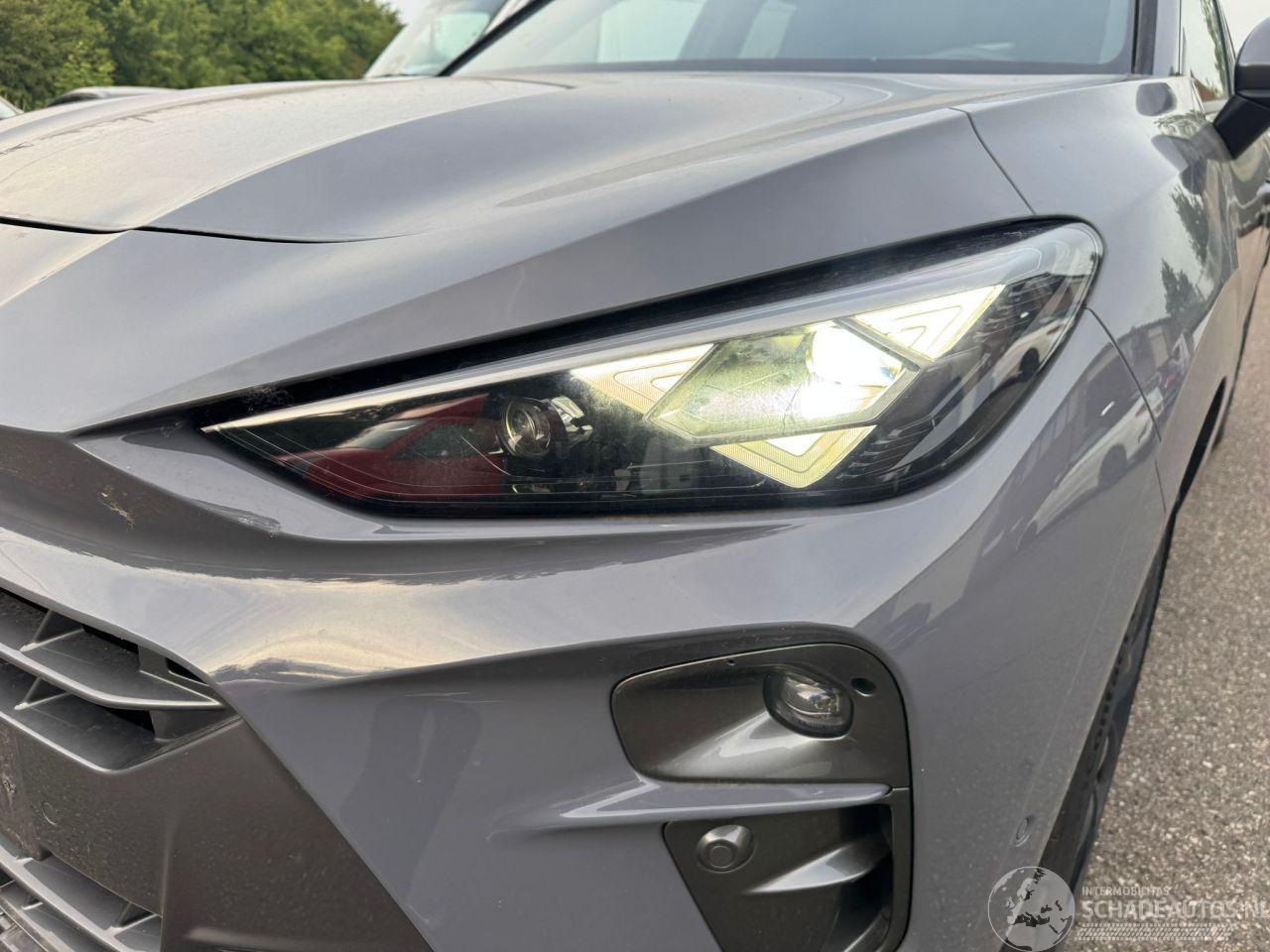 Cupra Terramar VZ 195KW 4x4 WD PANO Kuipstoelen Vierwielaandrijving LED VOLLE