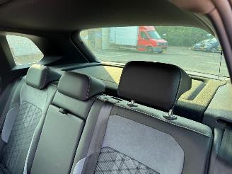 Volkswagen Tiguan R Line PANO AUTOMAAT LEDER LED VOLL picture 19