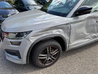 Skoda Kodiaq Sportline 2.0 4x4 WD 190pk Pano led kuipstoelen Leder picture 12