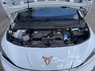 Cupra Born 58 KWh airbags ok koeler ok start en rijd picture 11