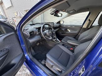 Toyota Yaris Yaris 1.5-l-VVT-i Hybrid CVT Luxury fahrbereit picture 7