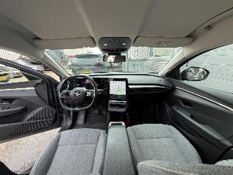 Renault Mégane E-Tech Evolution picture 10