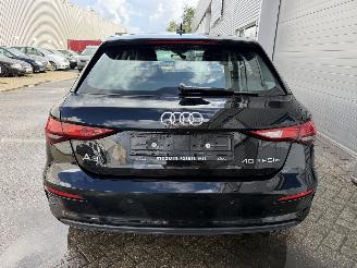 krockskadad bil auto Audi A3 A3 40 TFSI e S tronic Sportback plugin rijdbaar 2023/8