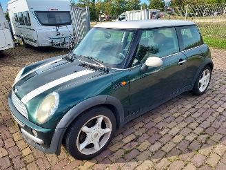 Coche accidentado Mini Cooper Pepper 1.6 2001/10
