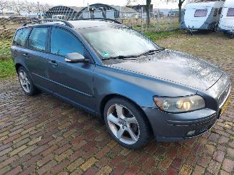 skadebil auto Volvo V-50 Div opties + Apk 5 cilinder 2006/2