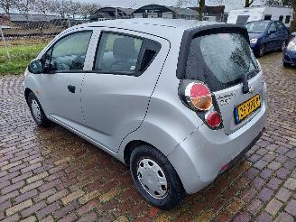 Chevrolet Spark 1.0  5 deurs Airco picture 4