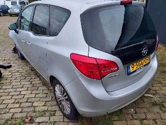 Opel Meriva 1.4 Turbo Cosmo weinig km picture 3