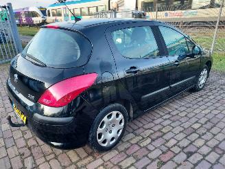 Peugeot 308 1.6 VTI X Line picture 4