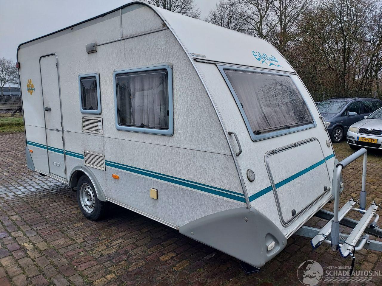 Eifelland  GERESERVEERD  5203 + luifel