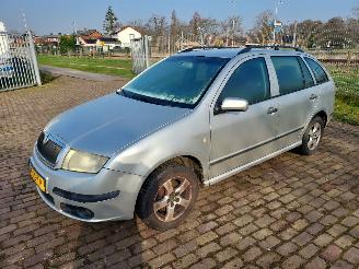 Skoda Fabia 1.4 + Airco  350 euro vaste prijs picture 2
