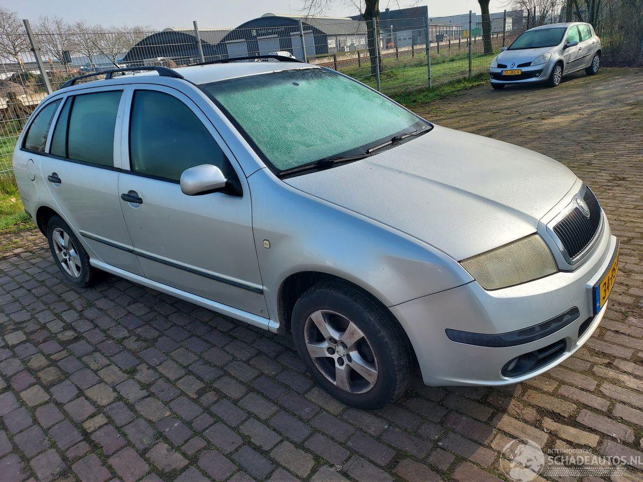 Skoda Fabia 1.4 + Airco  350 euro vaste prijs