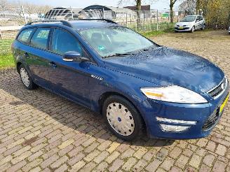 uszkodzony samochody osobowe Ford Mondeo 1.6 TDCI + Apk 2012/3