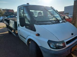 krockskadad bil bedrijf Ford Transit 350 L 2.4 TDdi met lange laadbak 2001/10