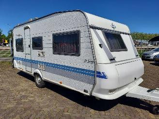 Hobby  Stapelbed 495 UK + Voortent picture 2