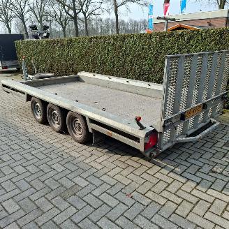  Hulco  Terrax 3 asser  3500 kilo 2017/5