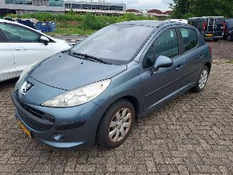  Peugeot 207 5 deurs + Airco+Apk 500 euro minimum prijs 2006/6