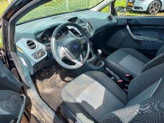 Ford Fiesta 1.3i Airco + Apk picture 6