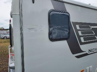 Eriba  LuxusLine 525 Mover Airco Voortent picture 21