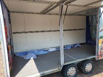 Van Weel  Gesloten aanhanger met 3 zijkleppen 2700 kilo picture 8