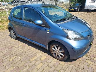 Unfallwagen Toyota Aygo 5 deurs 2009/2