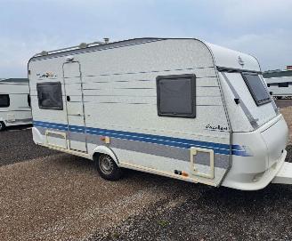 skadebil caravan Hobby  460 UFE 2001/4