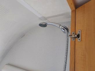 Knaus  Azur 450 FU Mover en Luifel Frans bed picture 11