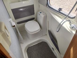 Knaus  Azur 450 FU Mover en Luifel Frans bed picture 12