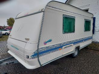 Adria  5204 PX + Voortent en frans bed picture 2