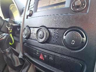 Mercedes Sprinter 319 picture 8