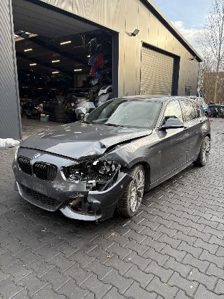 Coche accidentado BMW 1-serie  2019/4