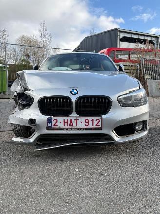 BMW 1-serie 118i picture 3