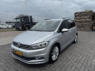 škoda osobní automobily Volkswagen Touran 1.4 TSI 110kw 7-Persoons 2015/12