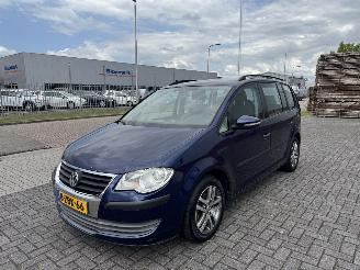 Schadeauto Volkswagen Touran 1.9 TDI 77Kw Airco - Navi - 7-Persoons 2010/7