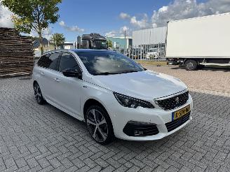 Vaurioauto  passenger cars Peugeot 308 1.5 HDI 96Kw Aut. GT-Line 2021/1