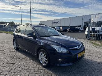 Avarii autoturisme Hyundai I-30 1.6 93Kw Clima 2011/1