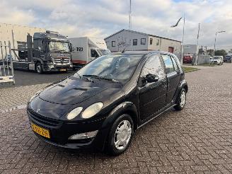 škoda osobní automobily Smart Forfour 1.1 Pulse 55Kw AIRCO 2005/4