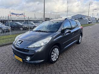 škoda osobní automobily Peugeot 207 SW 1.4 XR AIRCO 2009/6